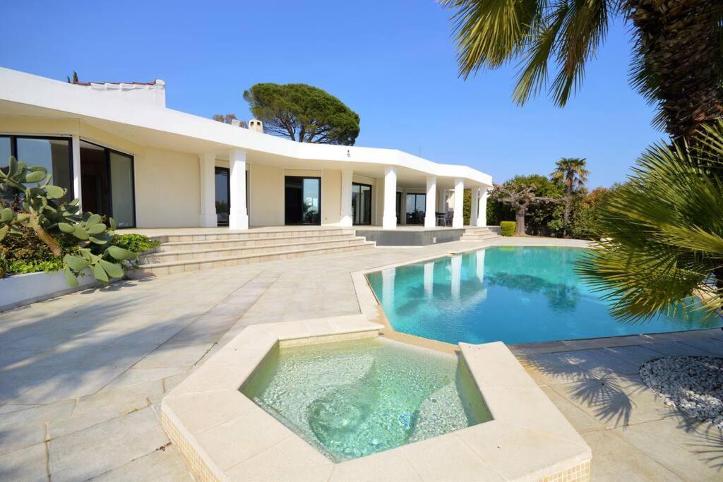 Villa Vue Mer Avec Piscine Au Calme Cannes Extérieur photo